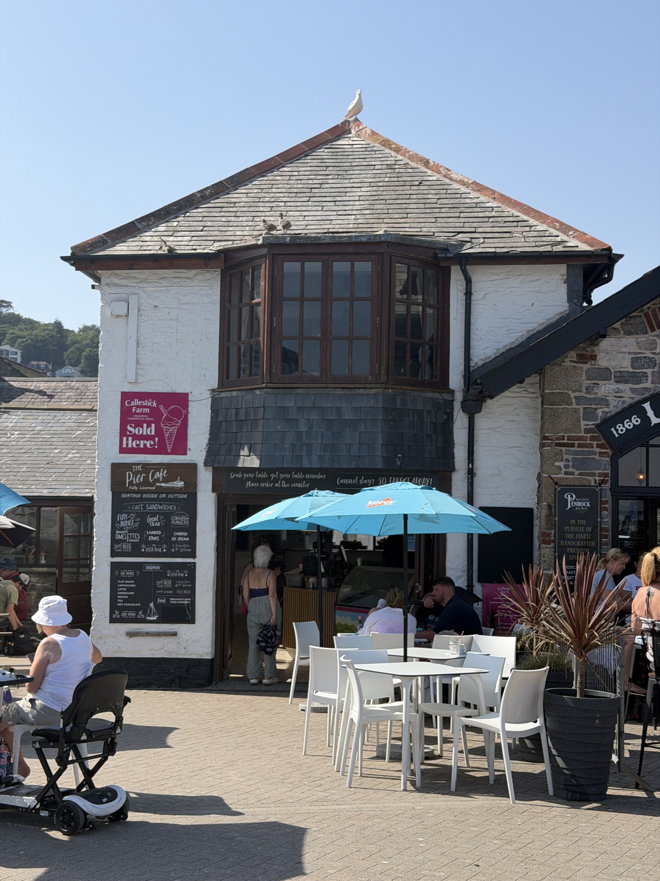 The Pier Cafe